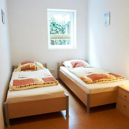 Lejlighed Haus Reedestrasse 37 Ferienwohnung 3