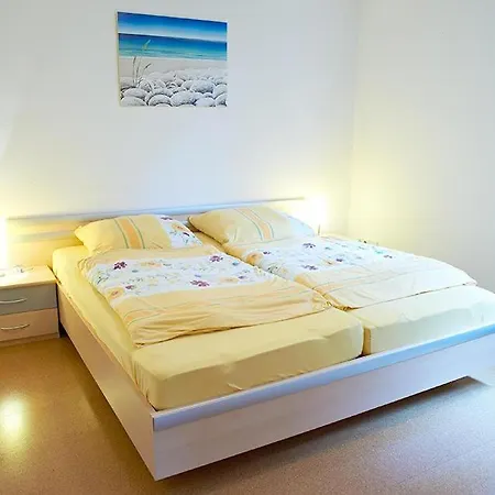 Haus Reedestrasse 37 Ferienwohnung 3 Lejlighed *